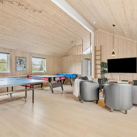 Дом отдыха Pet Friendly Home In Idestrup With Sauna *